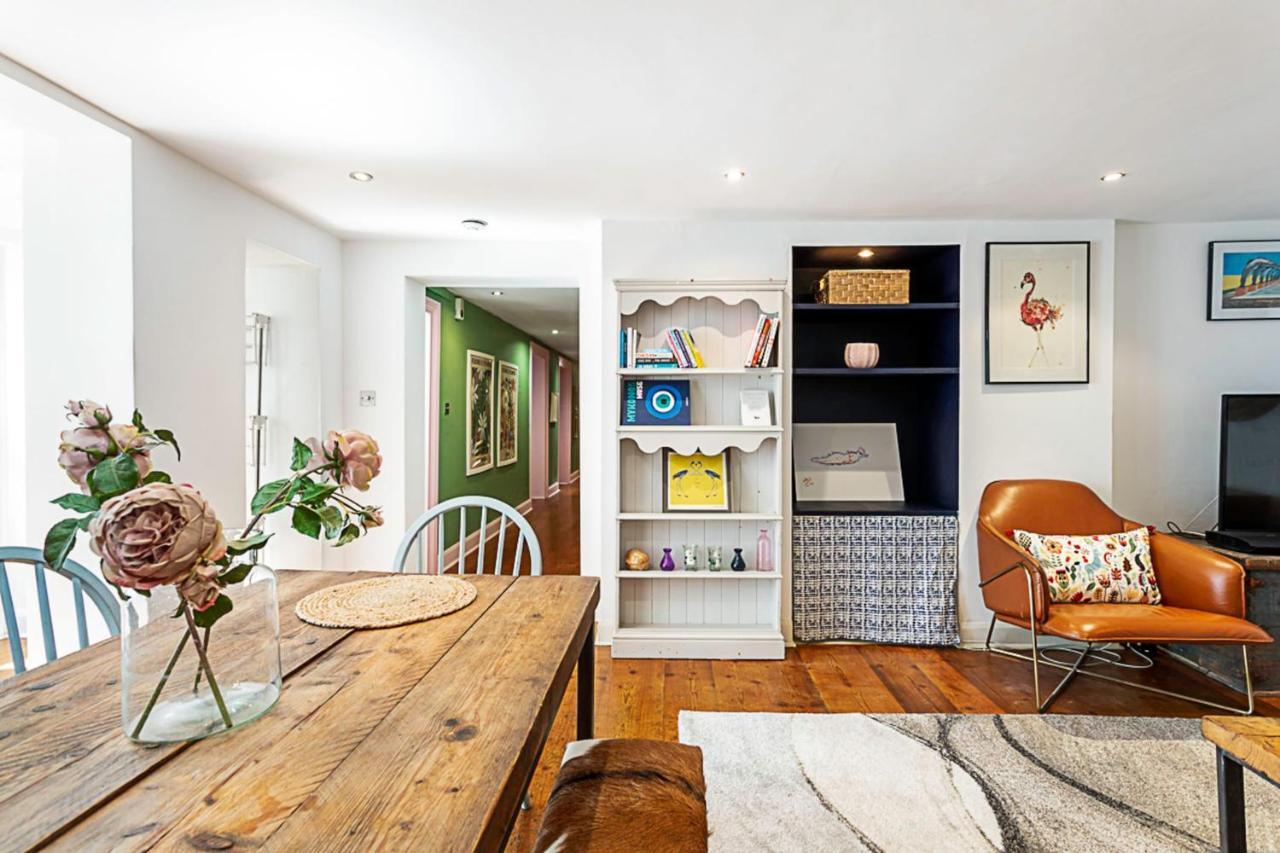 Style Three Bedroom House Appartamento Londra