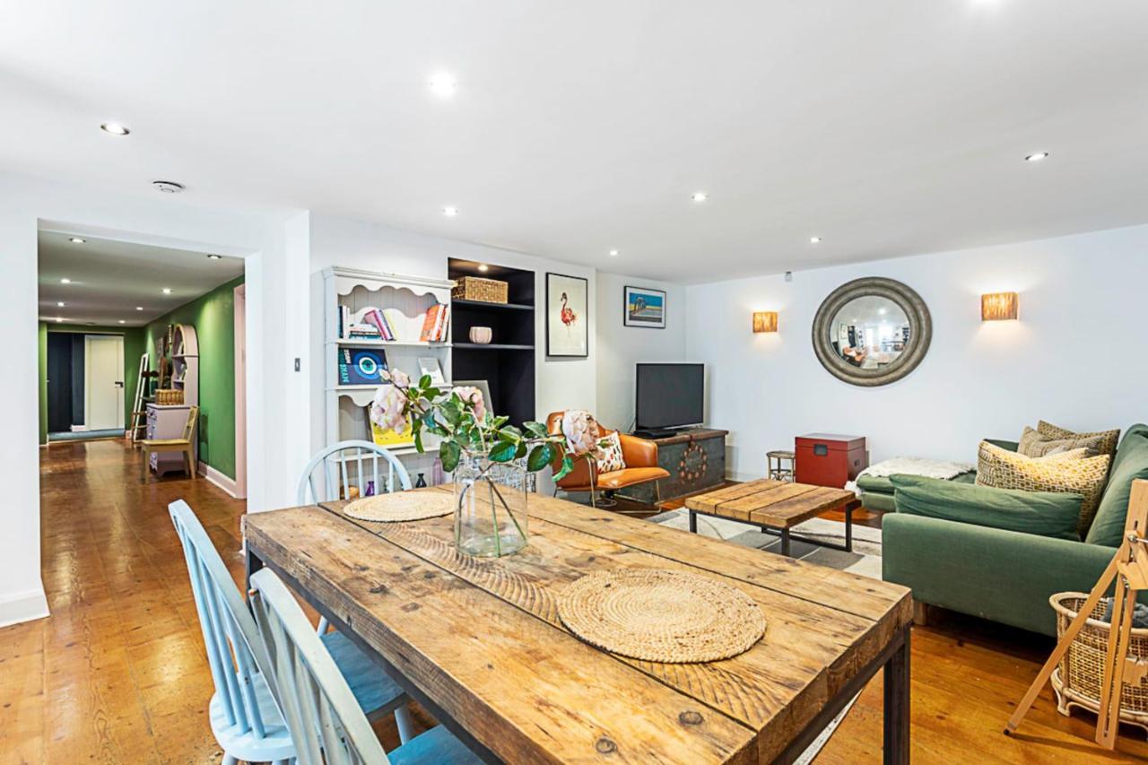 Appartamento Style Three Bedroom House *
