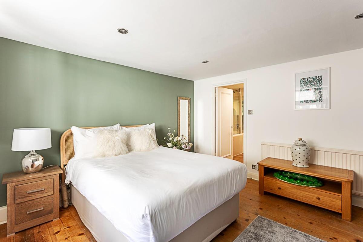 Appartamento Style Three Bedroom House Londra